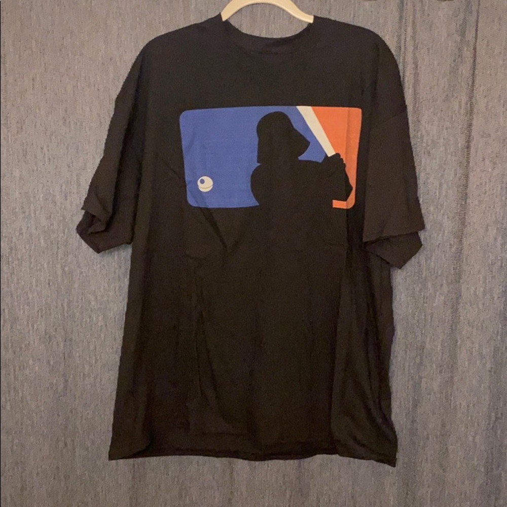 Gildan Darth Vader MLB logo T Shirt